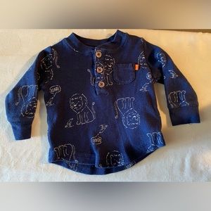 Cute Carters Boys 6M Long Sleeve Button Shirt Lion Print